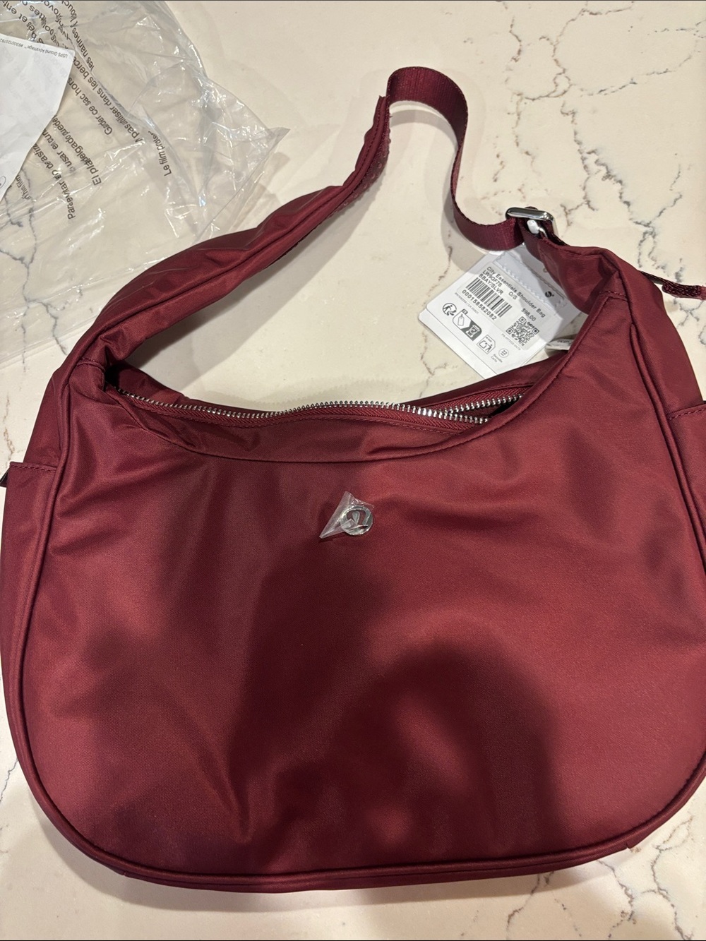 Lullulemon City Essentials Shoulder Bag 4L in Burgundy Bay + Metallic Silver NWT